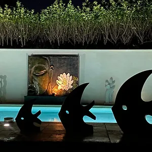  Vakantiehuis Mas Beau Soleil & De Charme Avec Jacuzzi&jardin Prives